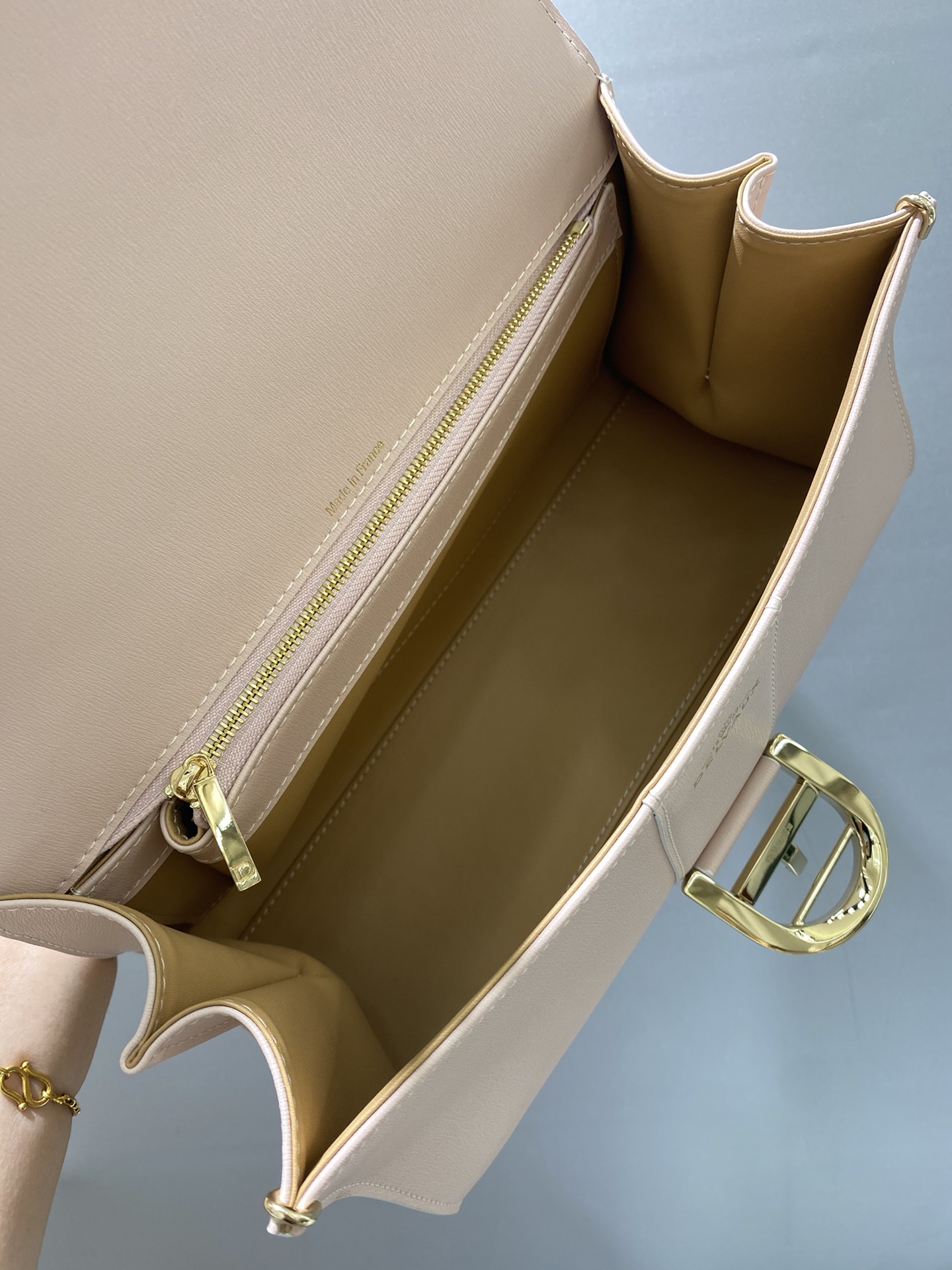 델보 브리앙 박스백 스몰